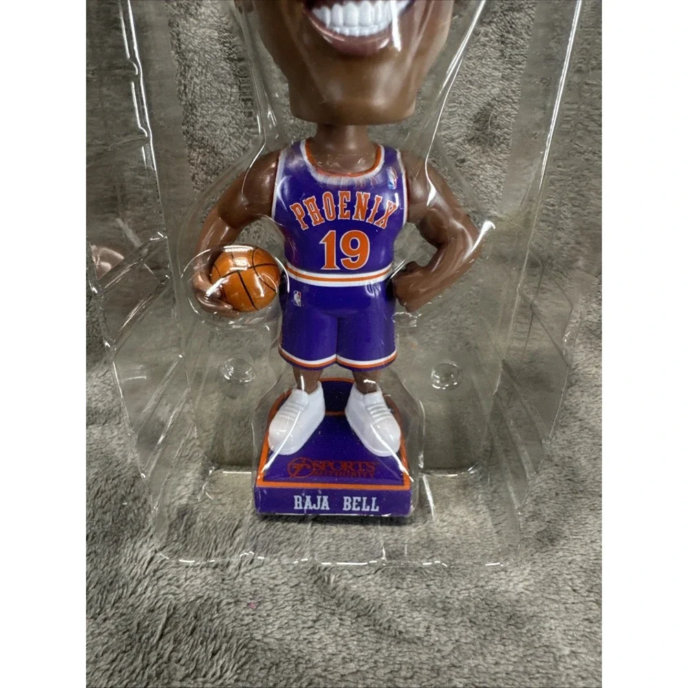Sports Authority Raja Bell 19 Phoenix Suns Bobble Head 2005-06 Purple 1‎ Of 5